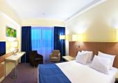 Standard Room w King size bed